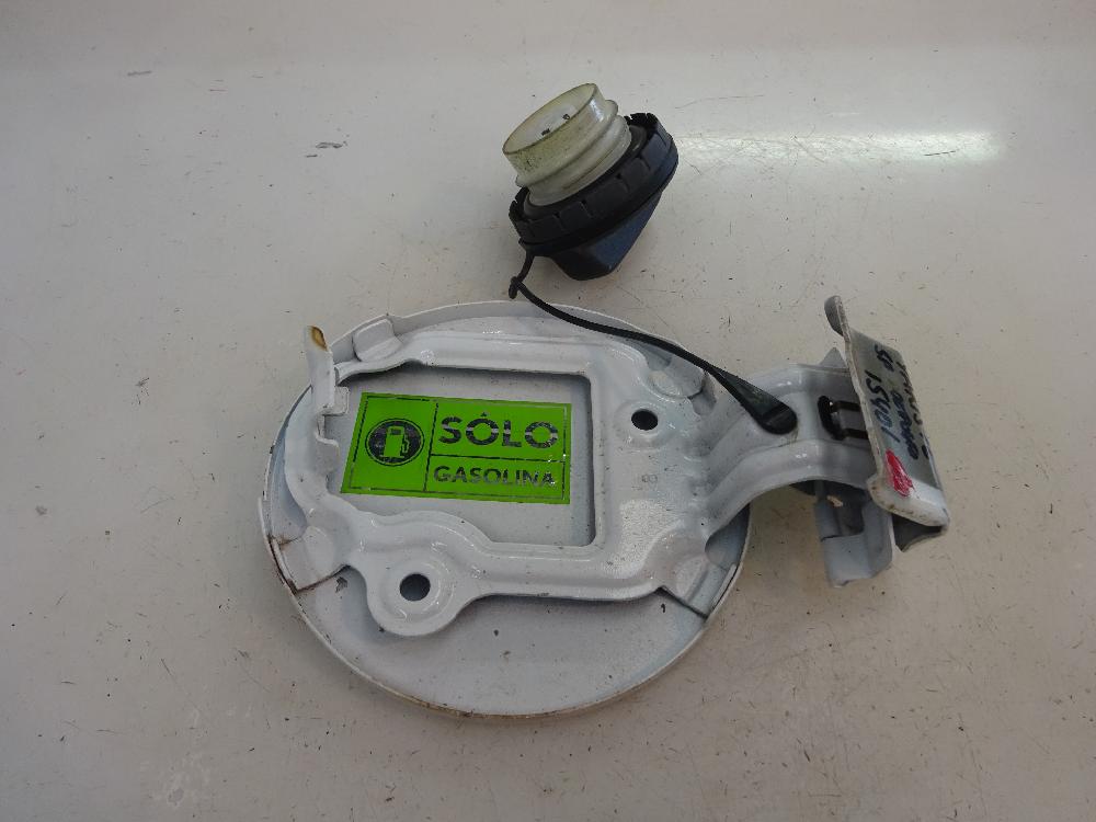 TAPA EXTERIOR COMBUSTIBLE TOYOTA YARIS 1.0 MT 69CV
