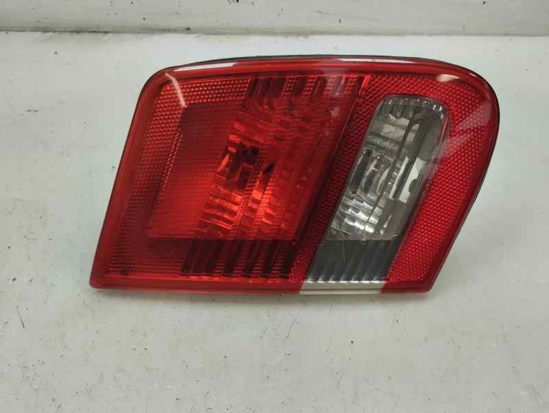 PILOTO TRASERO IZQUIERDO INTERIOR SAAB 93 1.9 TD MT 150CV