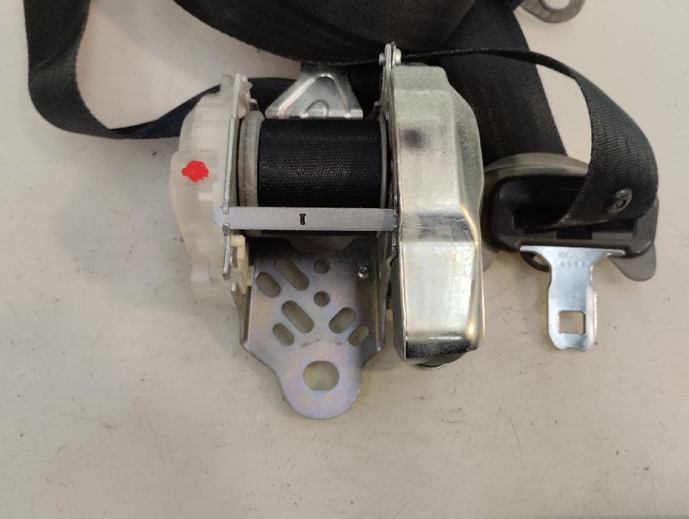 CINTURON SEGURIDAD DELANTERO DERECHO TOYOTA COROLLA VERSO 2.2 TD MT 136CV
