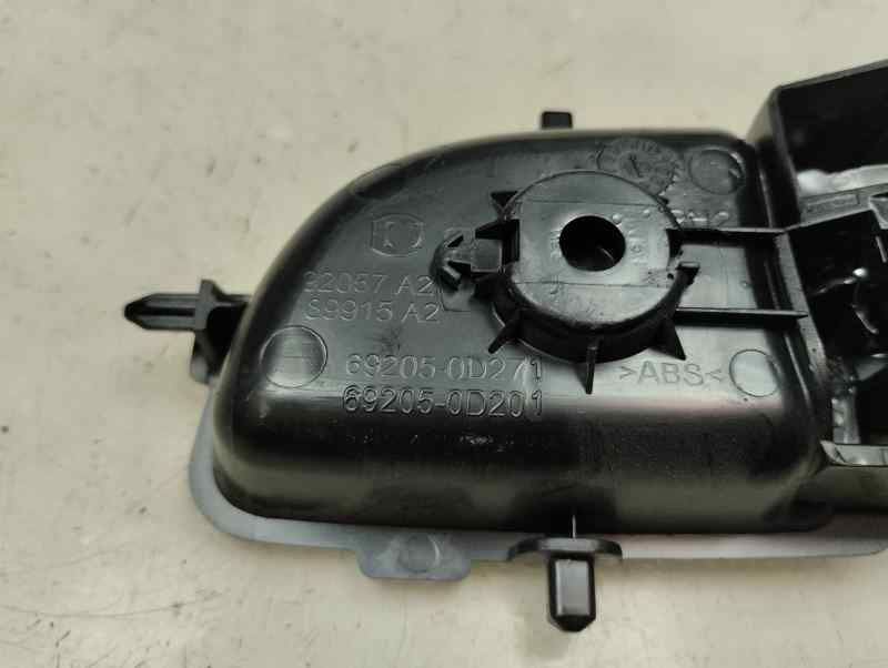 MANETA INTERIOR TRASERA DERECHA TOYOTA YARIS 1.0 MT 72CV | 53KW