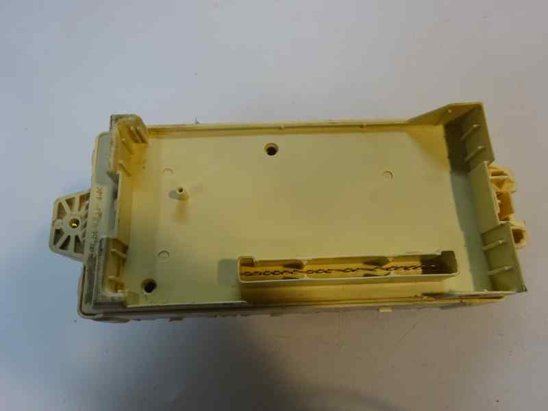 CAJA RELES FUSIBLES MITSUBISHI MONTERO 3.2 DI-D MT 165CV | 121KW