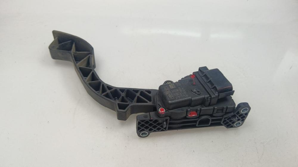 POTENCIOMETRO PEDAL VOLVO S40 2.0 MT 136CV | 100KW