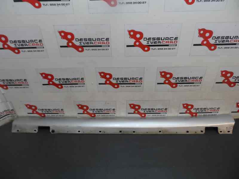 MOLDURA MERCEDES BENZ CLASE E 2.2 MT 143CV | 105KW