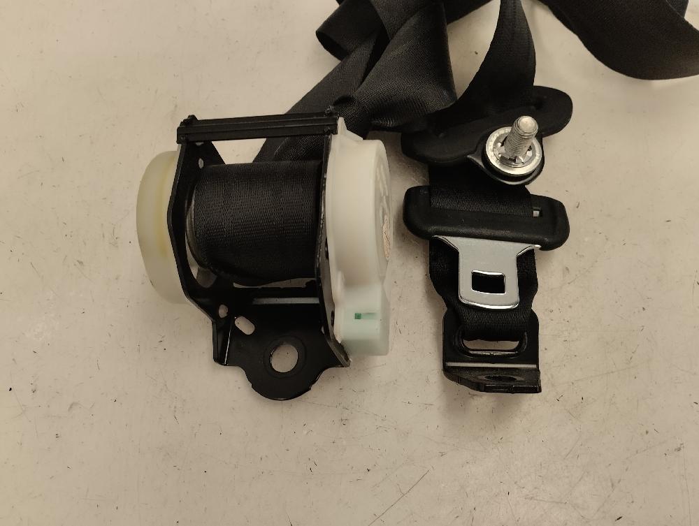 CINTURON SEGURIDAD TRASERO DERECHO MAZDA 2 1.4 MZ-CD MT 68CV | 50KW