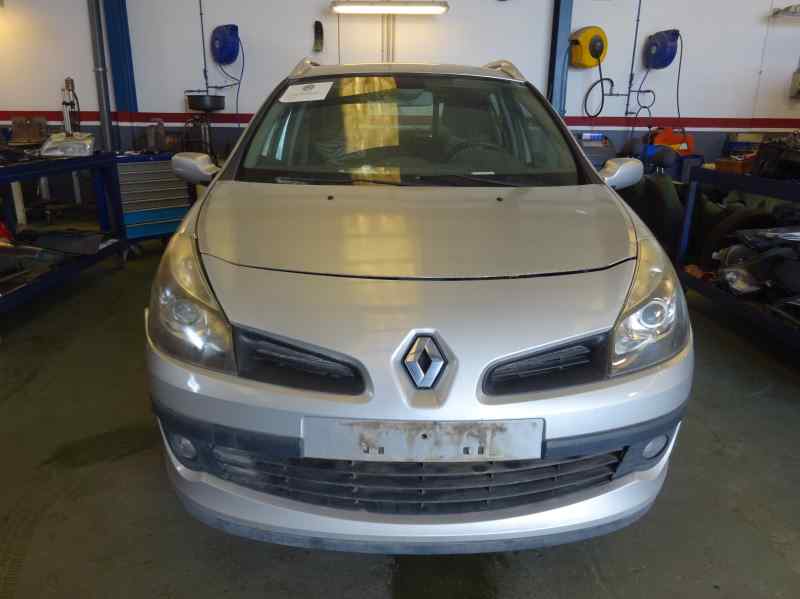 CAJA RELES FUSIBLES RENAULT CLIO 2009 1.5 DCI MT 86CV