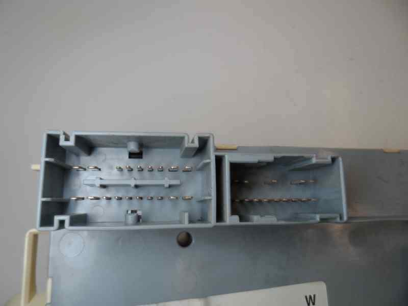 CAJA RELES FUSIBLES FIAT BRAVO 1.9 16V MULTIJET 115 120CV 5MT