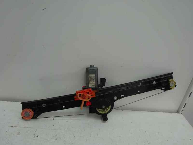 ELEVALUNAS DELANTERO DERECHO FIAT GRANDE PUNTO 1.3 5 MT 75CV