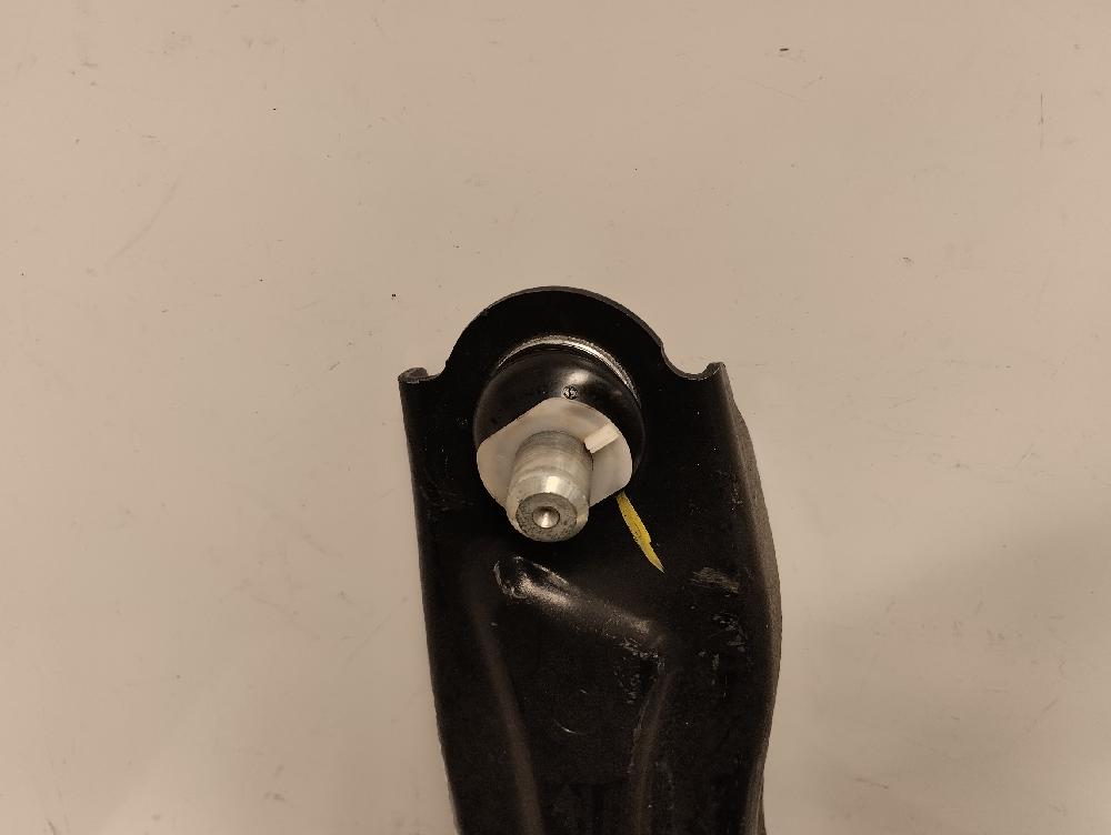 BRAZO SUSPENSION INFERIOR DELANTERO DERECHO DACIA SANDERO 1.0 MT 100CV | 74KW