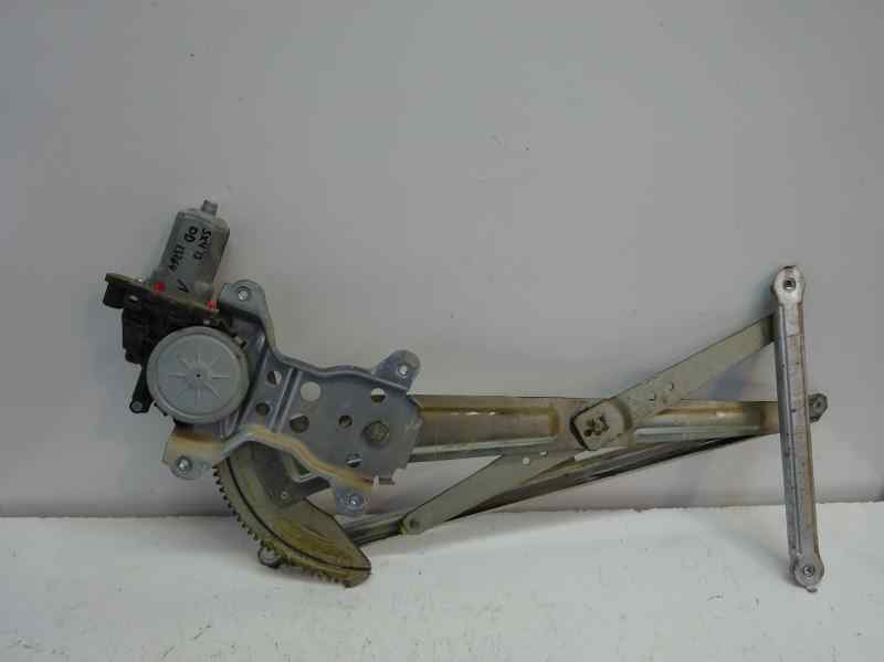 ELEVALUNAS DELANTERO DERECHO SUZUKI SX4 2.0 DDIS MT 135CV