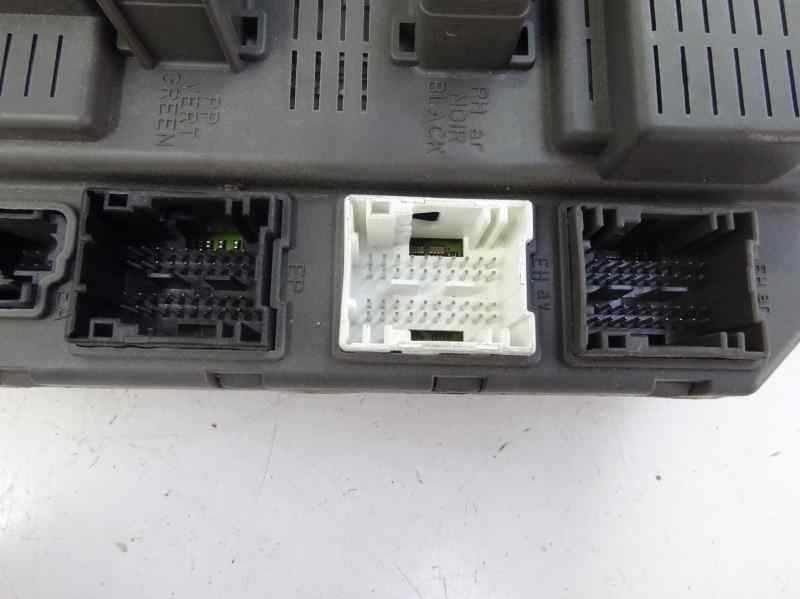CAJA RELES FUSIBLES CITROEN C5 2003 2.0 HDI MT 136CV