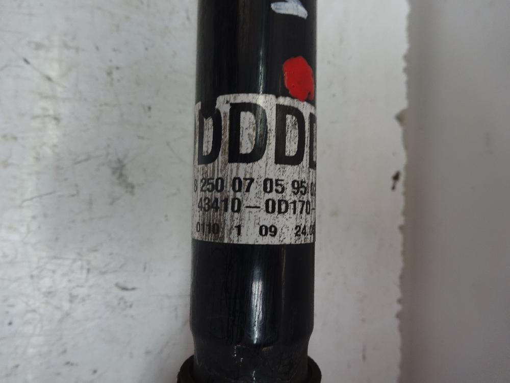 TRANSMISION DELANTERA DERECHA TOYOTA YARIS 1.3 MT 87CV | 64KW