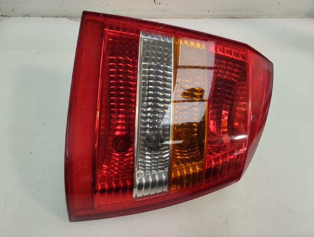 PILOTO TRASERO DERECHO OPEL ASTRA 2.0 DTI MT 101CV | 74KW