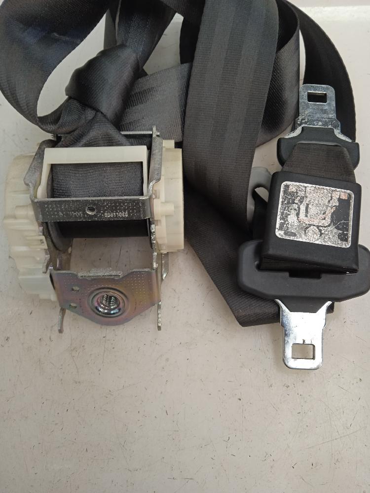 CINTURON SEGURIDAD TRASERO CENTRAL RENAULT MODUS 1.2 MT 75CV