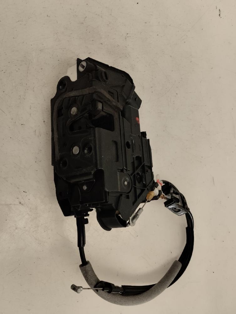 CERRADURA PUERTA TRASERA IZQUIERDA SKODA FABIA 1.2 TSI MT 86CV