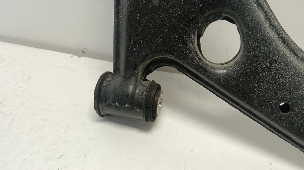 BRAZO SUSPENSION INFERIOR DELANTERO DERECHO OPEL CORSA 2018 1.4 ECOFLEX EASYTRONIC 90CV | 66KW