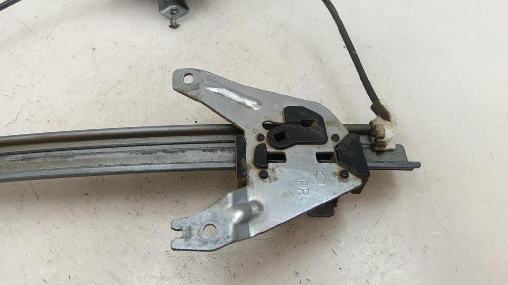 ELEVALUNAS TRASERO DERECHO NISSAN PRIMERA 2.0 MT 90CV | 66KW