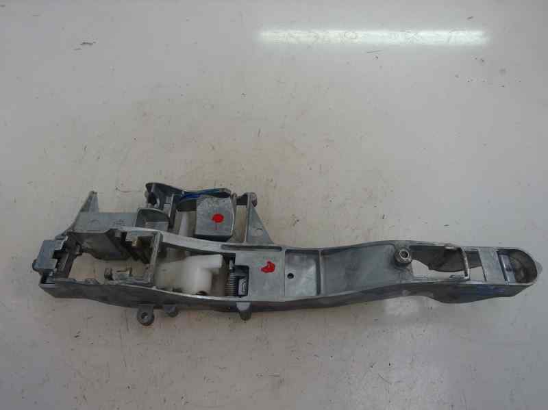 SOPORTE MANETA EXTERIOR DELANTERA DERECHA PEUGEOT 2008 1.6 MT 120CV | 88KW