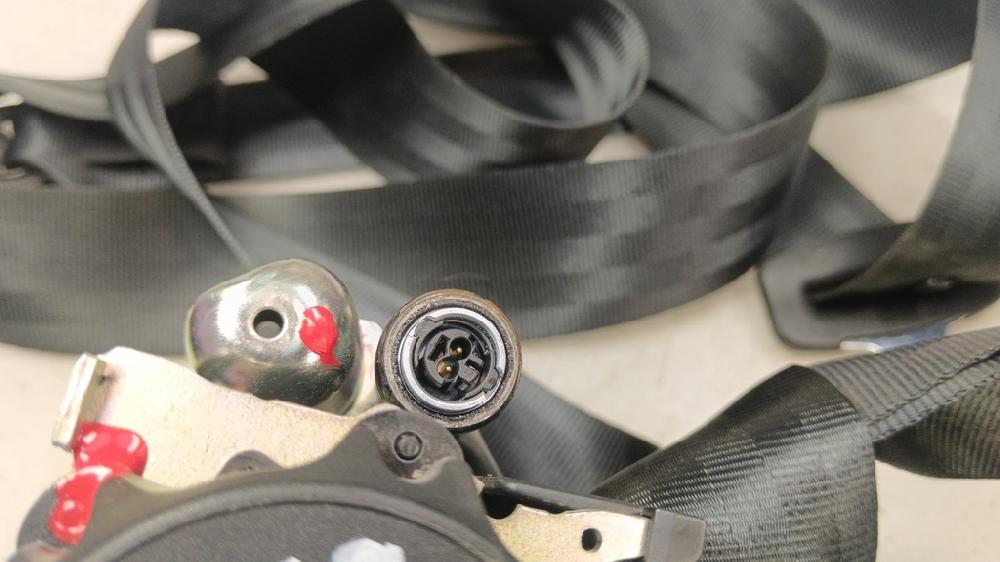 CINTURON SEGURIDAD DELANTERO DERECHO DACIA DUSTER 1.5 MT 115CV | 85KW