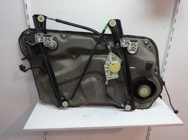 ELEVALUNAS DELANTERO DERECHO VOLKSWAGEN GOLF 2002 1.9 TDI MT 100CV