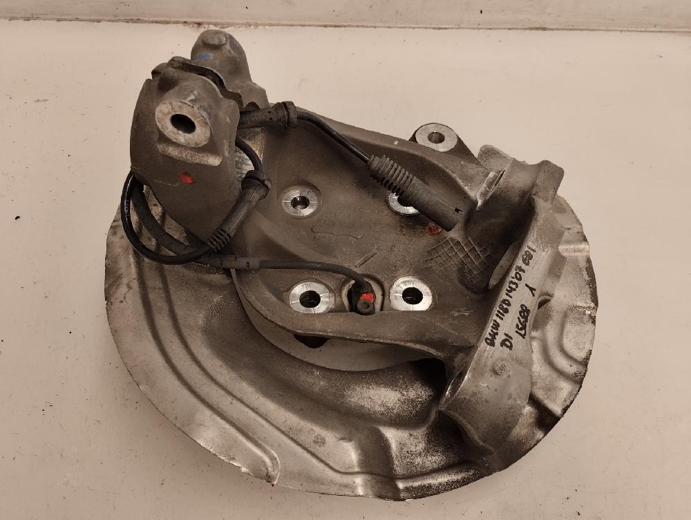 MANGUETA DELANTERA IZQUIERDA BMW SERIE 1 2007 2.0 MT 150CV | 110KW