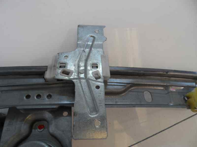 ELEVALUNAS DELANTERO DERECHO PEUGEOT 207 1.6 HDI MT 109CV