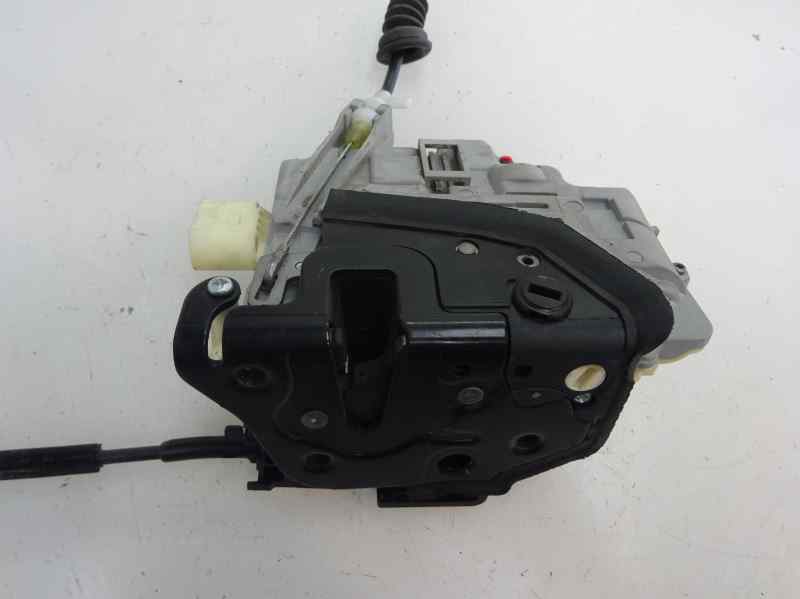 CERRADURA PUERTA TRASERA DERECHA VOLKSWAGEN PASSAT 2.0 TDI MT 140CV