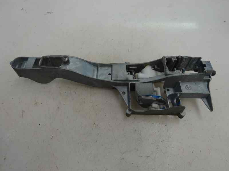 SOPORTE MANETA EXTERIOR DELANTERA DERECHA CITROEN C3 PICASSO 1.4 MT 95CV | 70KW