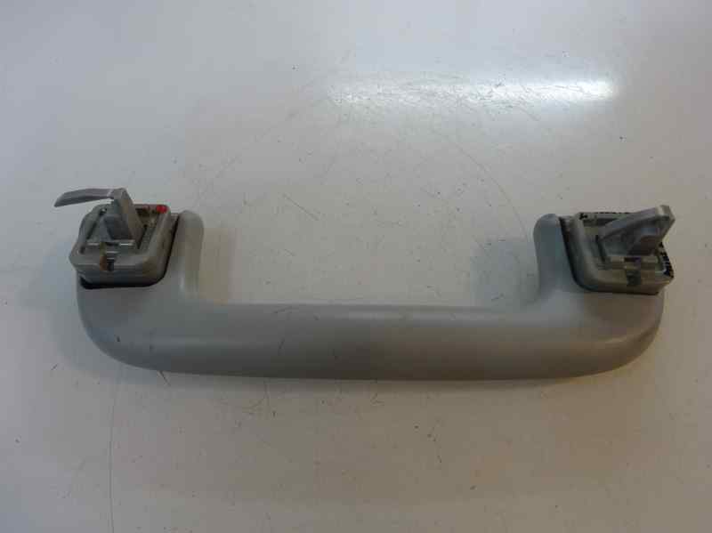 MANETA INTERIOR DELANTERA DERECHA TOYOTA PRIUS 1.8CVT 99CV