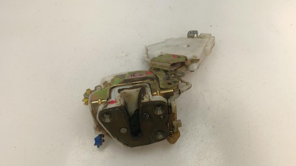 CERRADURA PUERTA DELANTERA IZQUIERDA NISSAN VANETTE 2.3 D 75CV