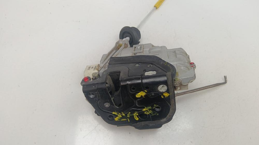 CERRADURA PUERTA DELANTERA DERECHA AUDI A3 2.0 TDI S-TRONIC 140CV