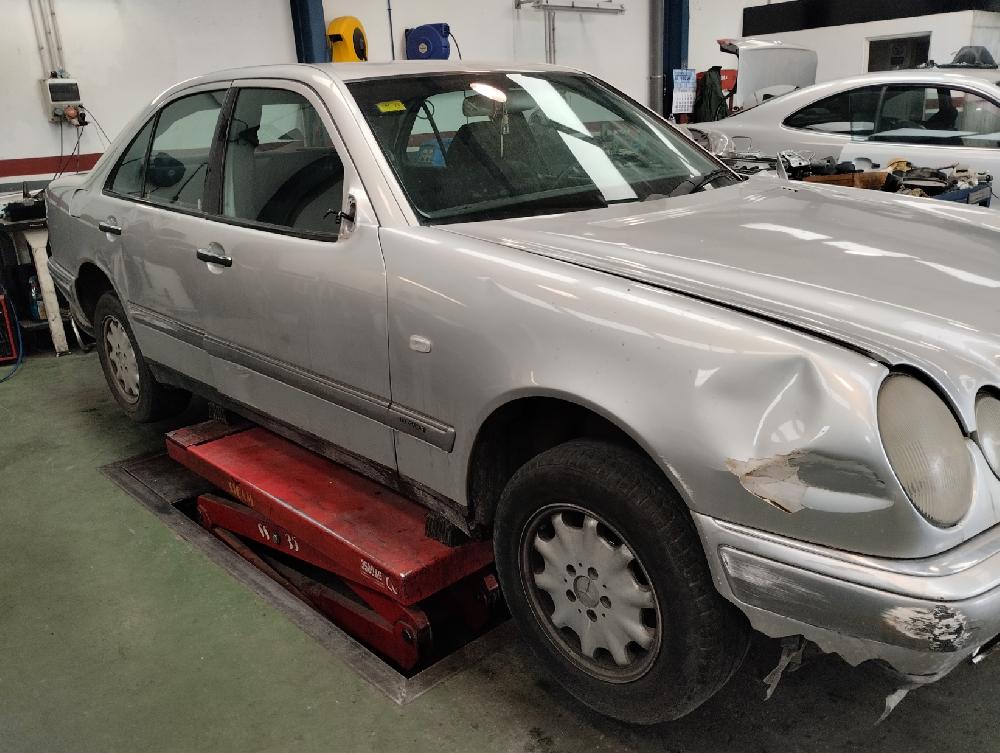 BOMBA LIMPIA MERCEDES BENZ CLASE E 1998 2.4 MT 170CV | 125KW