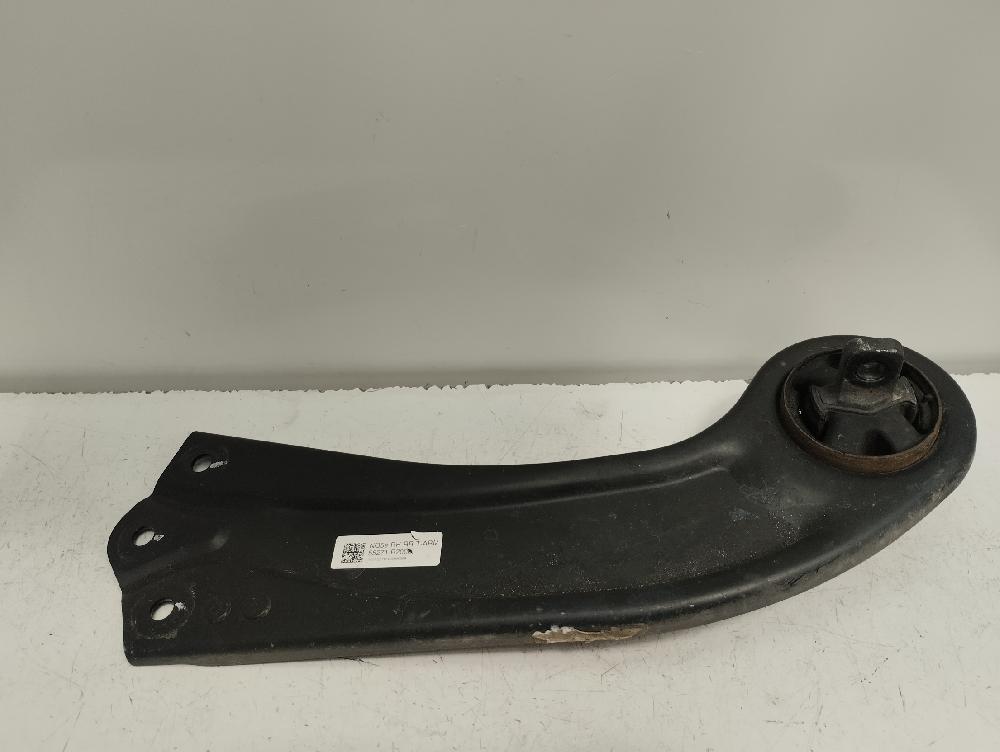 BRAZO SUSPENSION INFERIOR TRASERO DERECHO KIA SPORTAGE 1.6 GDI MT 132CV