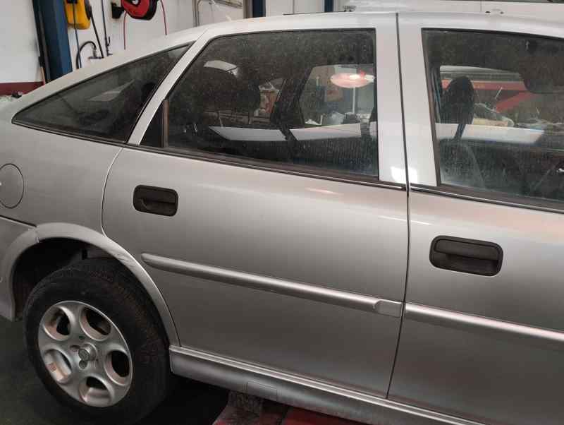 PUERTA TRASERA DERECHA OPEL VECTRA 2.0 DTI MT 101CV | 74KW