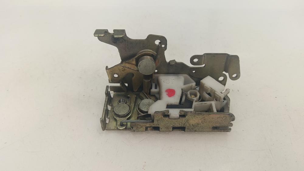 CERRADURA PUERTA LATERAL DERECHA VOLKSWAGEN LT 2.4 TD 102CV