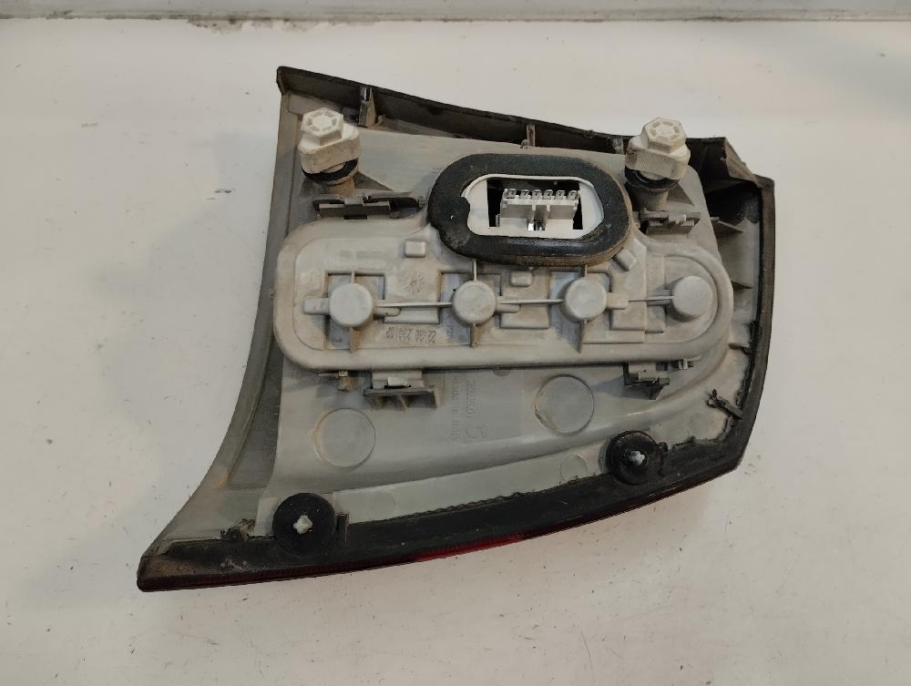 PILOTO TRASERO IZQUIERDO OPEL ASTRA 2.0 DTI MT 101CV | 74KW