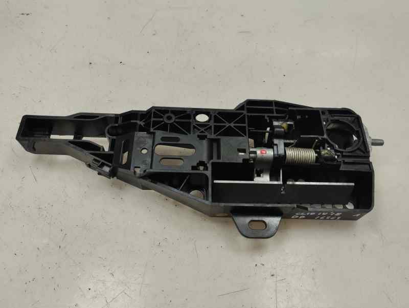SOPORTE MANETA EXTERIOR DELANTERA DERECHA RENAULT CLIO 0.9 TSE MT 90CV
