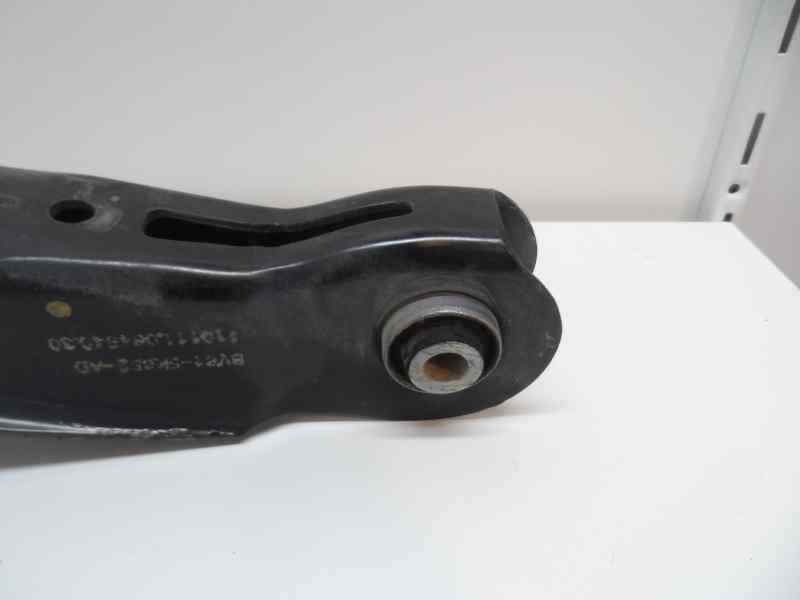 BRAZO SUSPENSION INFERIOR TRASERO IZQUIERDO FORD FOCUS 2011 1.6 TDCI MT 115CV