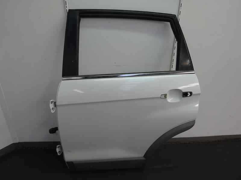 PUERTA TRASERA IZQUIERDA CHEVROLET CAPTIVA 2.2 D MT 5 PLAZAS 163CV