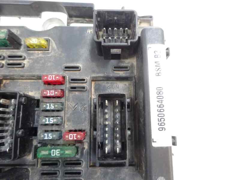 CAJA RELES FUSIBLES CITROEN C5 2003 2.0 HDI MT 109CV