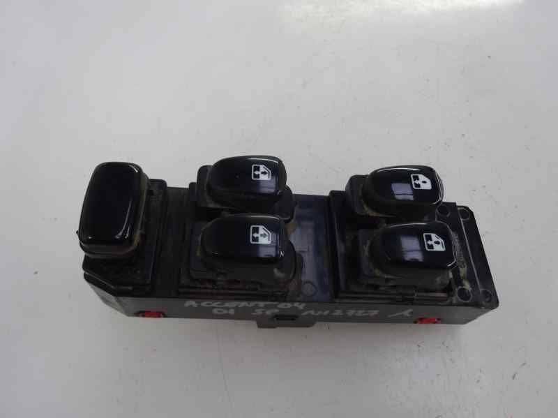 MANDO ELEVALUNAS DELANTERO IZQUIERDO HYUNDAI ACCENT 1.5 MT 82CV | 60KW