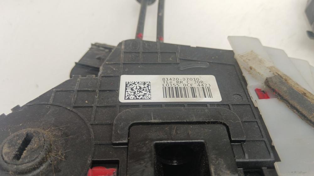 CERRADURA PUERTA TRASERA DERECHA HYUNDAI TUCSON 1.6 MT 132CV