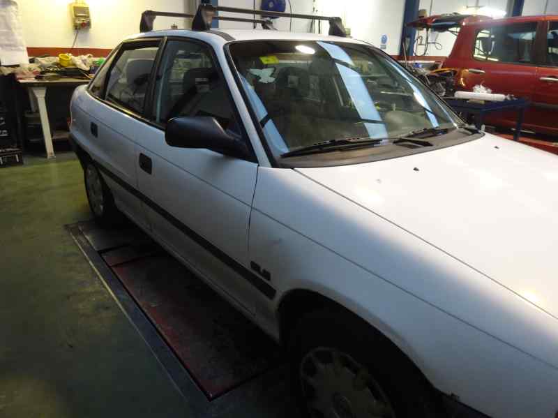 PILOTO TRASERO DERECHO OPEL ASTRA 1.6 MT 101CV | 74KW