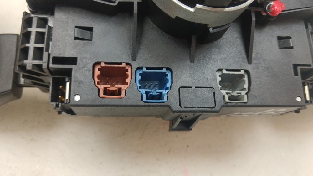 MANDO MULTIFUNCION PEUGEOT 407 2.0 HDI MT 136CV