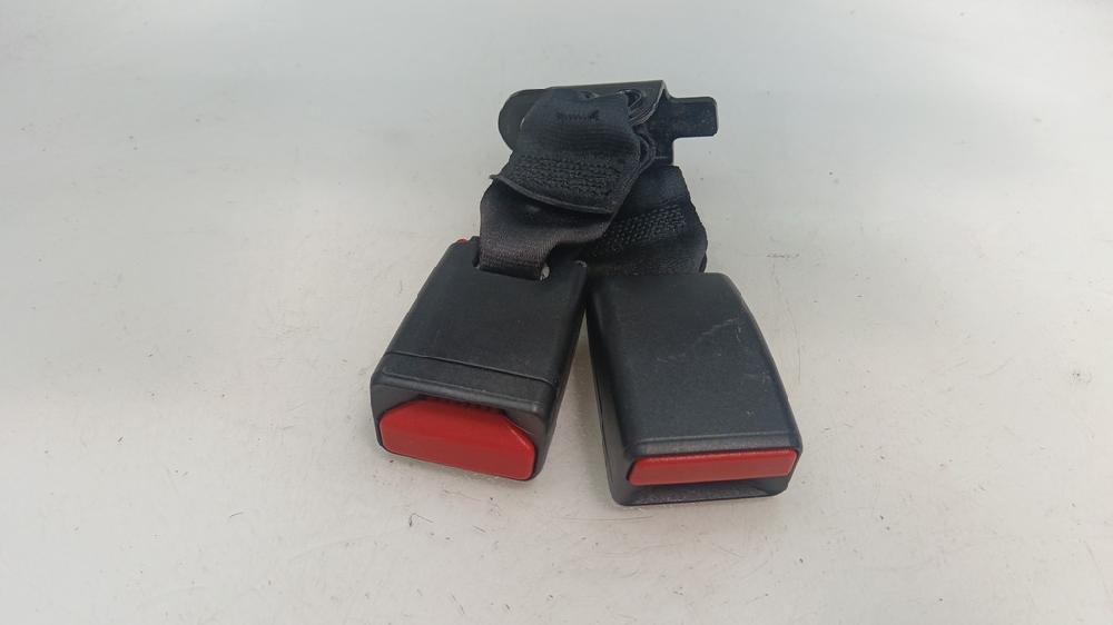 ANCLAJE CINTURON TRASERO DERECHO PEUGEOT 208 1.2 VTI ETG 82CV