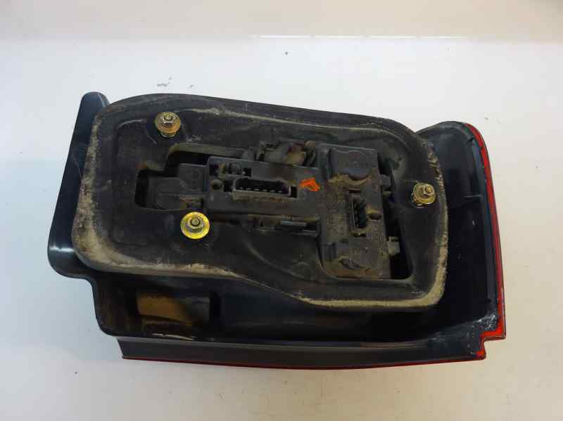 PILOTO TRASERO DERECHO SEAT IBIZA 1.9 SDI MT 64CV