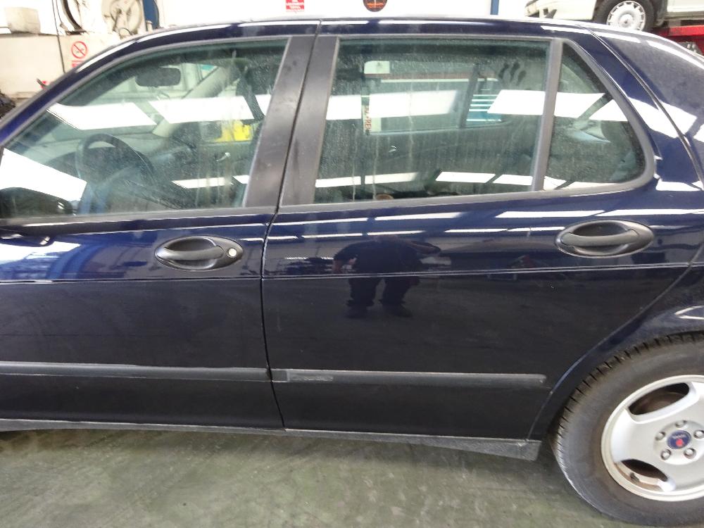 PUERTA TRASERA IZQUIERDA SAAB 95 2.0 T MT 150CV