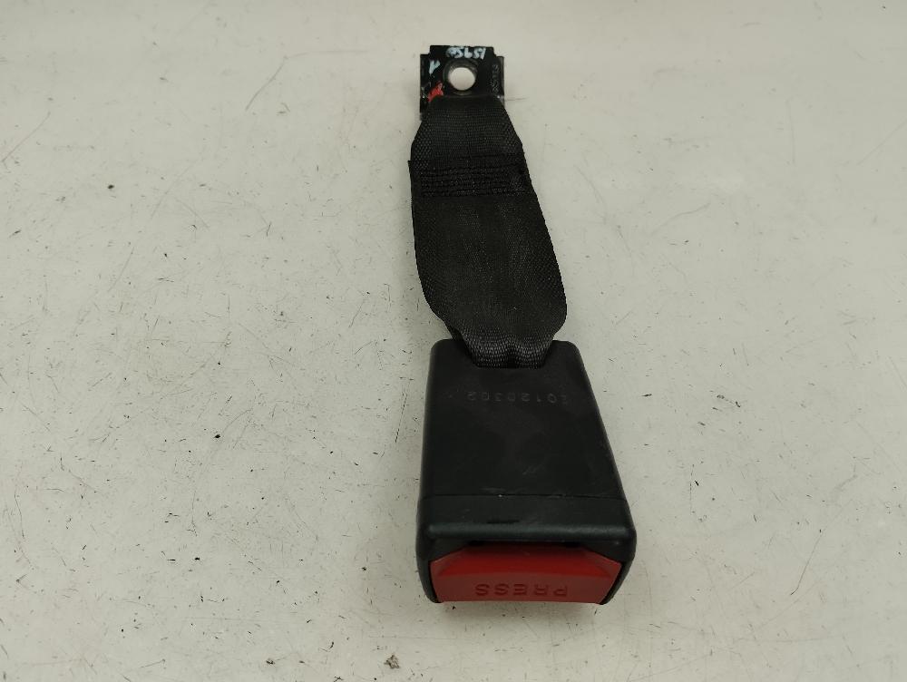 ANCLAJE CINTURON TRASERO IZQUIERDO HYUNDAI ELANTRA 2012 1.6 MT 132CV | 97KW