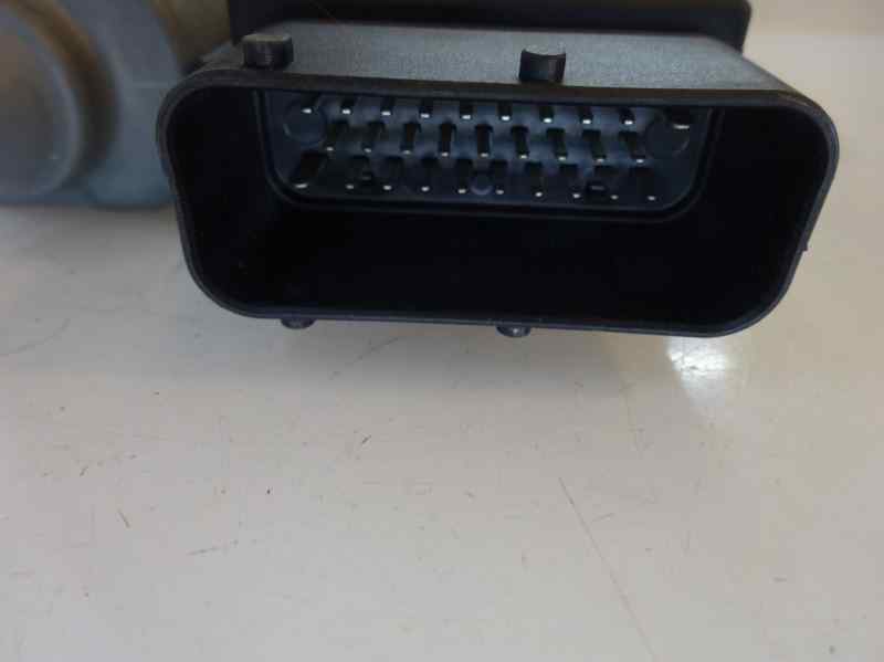 MOTOR ELEVALUNAS DELANTERO IZQUIERDO VOLKSWAGEN GOLF 1.9 TDI MT 90CV