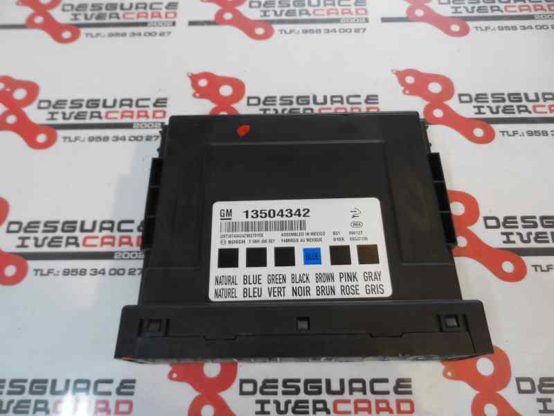 CAJA RELES FUSIBLES OPEL INSIGNIA 2009 2.0 CDTI MT 130CV