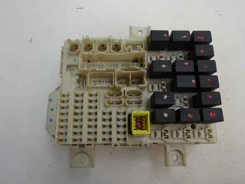CAJA RELES FUSIBLES MITSUBISHI COLT 1.5 MT 95CV | 70KW